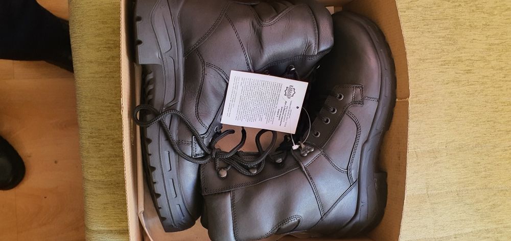 Продавам зимни кубинки  2 чифта