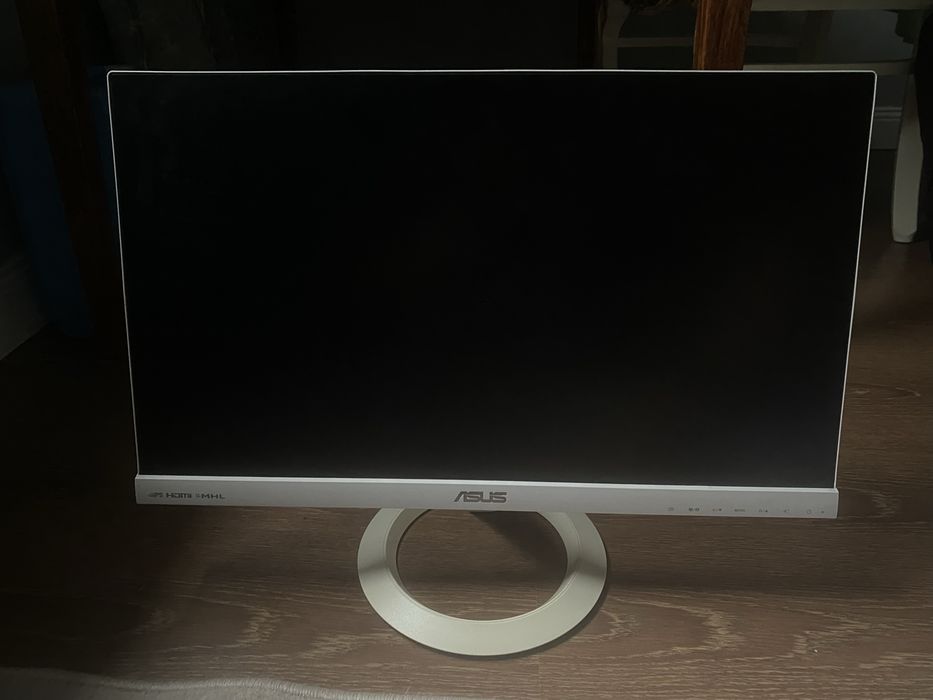 Монитор Asus 24дюйм