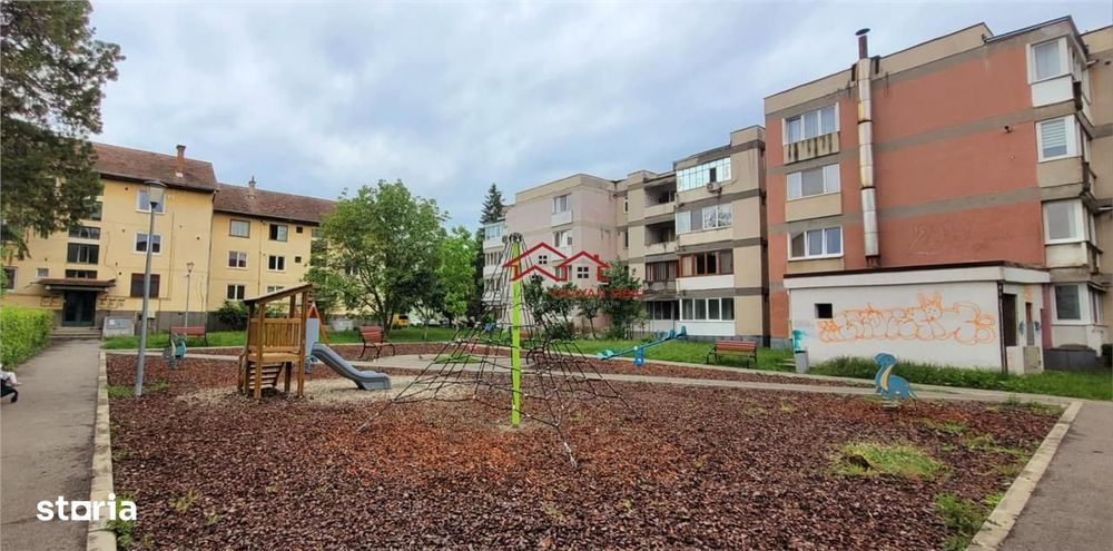 apartament, zona vile Strand I, Sibiu, comision 0