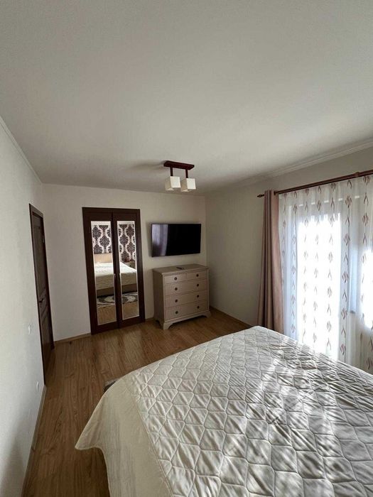Casă deosebită ALBA IULIA, 4 Camere, Zonă Deosebită, 1/2 DUPLEX