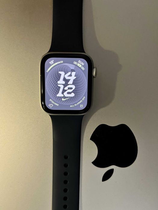 Vand Apple Watch SE 2nd Generation - 44mm