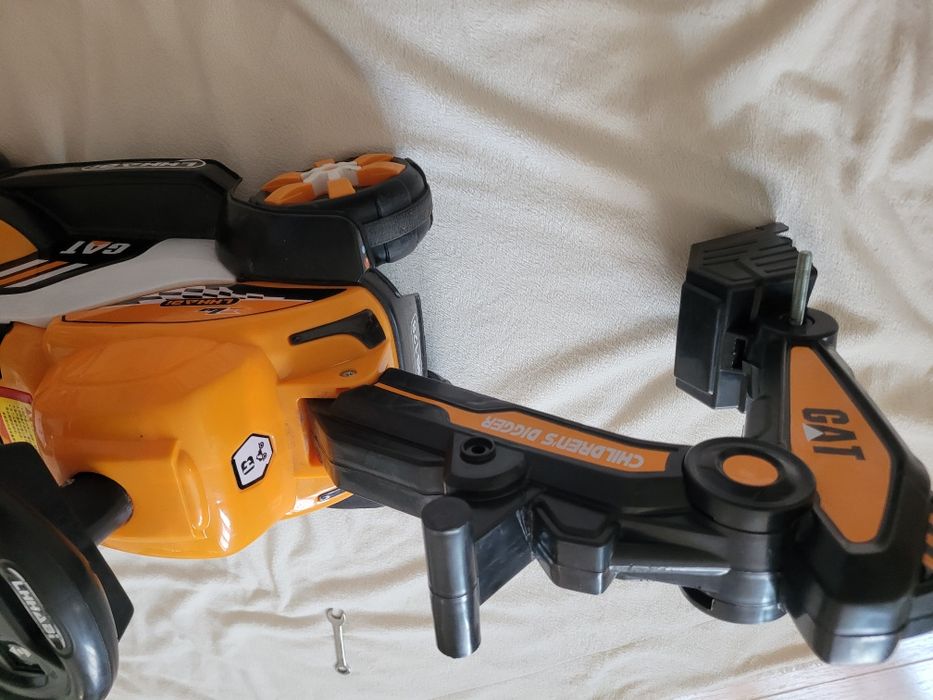 Excavator pentru copii 2/7 ani