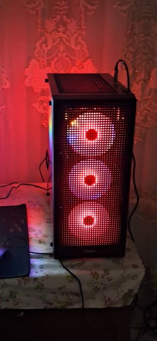 O‘yin uchun kompyuter. Игравой компютер.