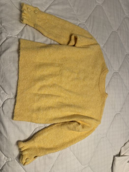 Пуловер Нов с интересен ръкав