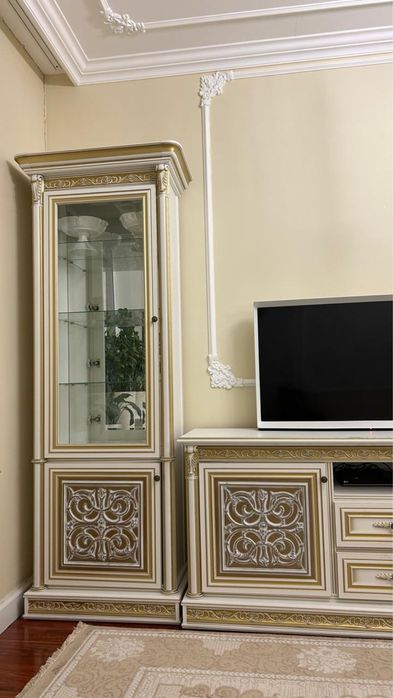 Комод, горка, тумбо под TV