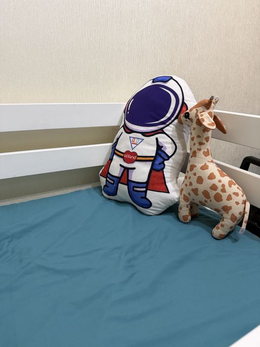 Детская кровать в хорошем состоянии