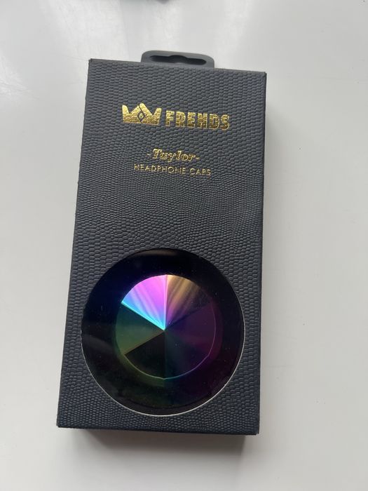 Слушалки марка Frends