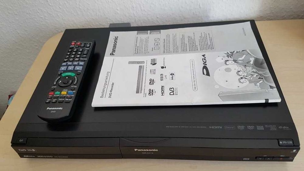 Panasonic DVD - HDD recorder nou, neutilizat