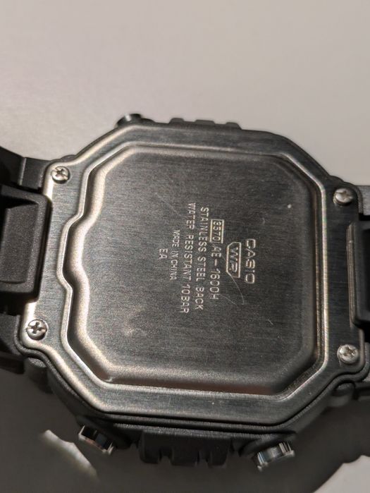 Часовници от моята Omega Swatch Seiko Casio