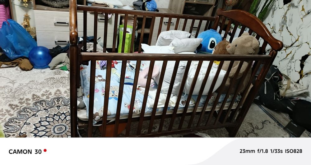 Детская кроватка