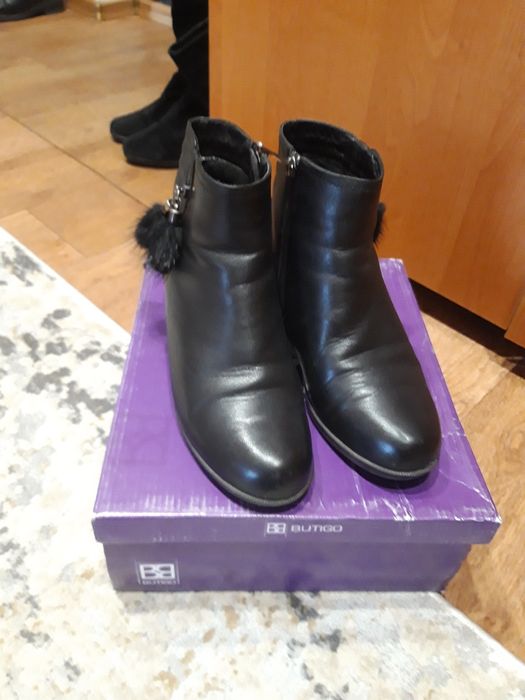 Продам зимние ботинки