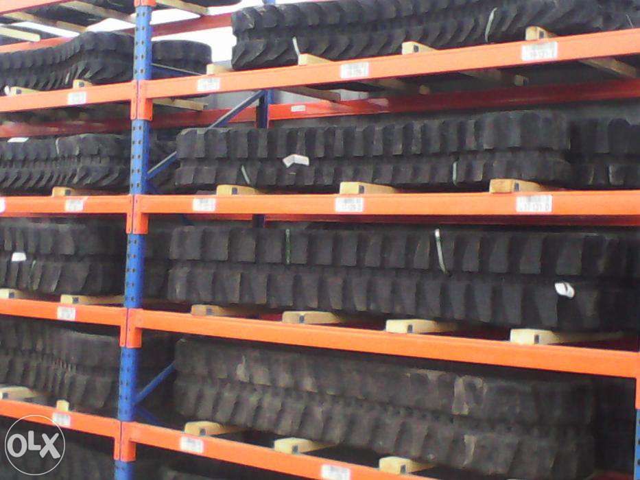 Резиновые гусеницы на мини экскаваторы.