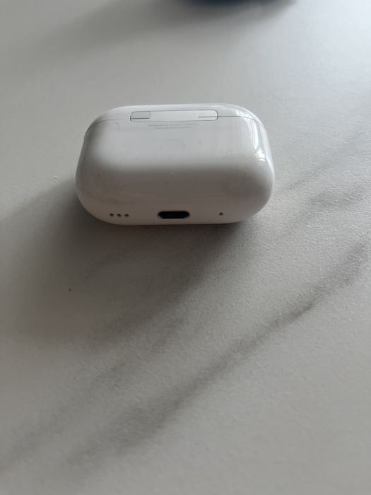 Продается оригинал Airpods pro2 nd