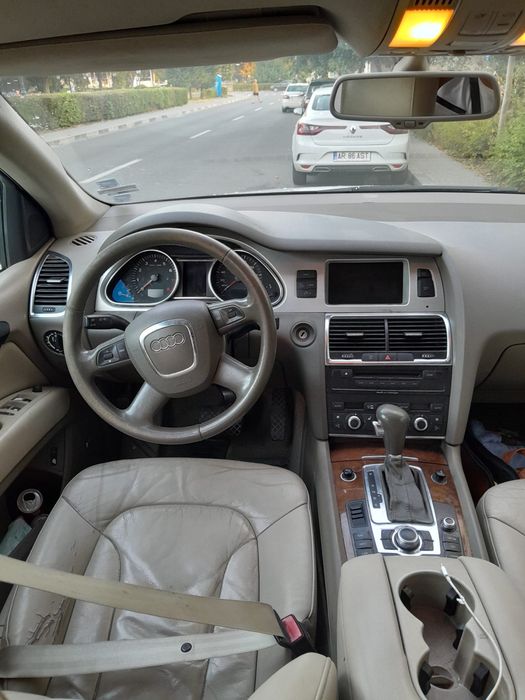 De vânzare Q7 an 2007