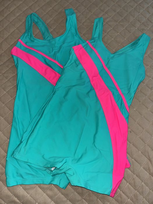 Почти новые детские купальники по очень доступной цене