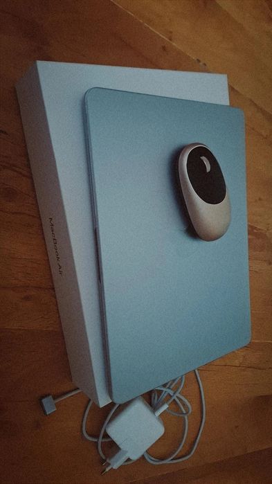 MacBook Air M4 13
