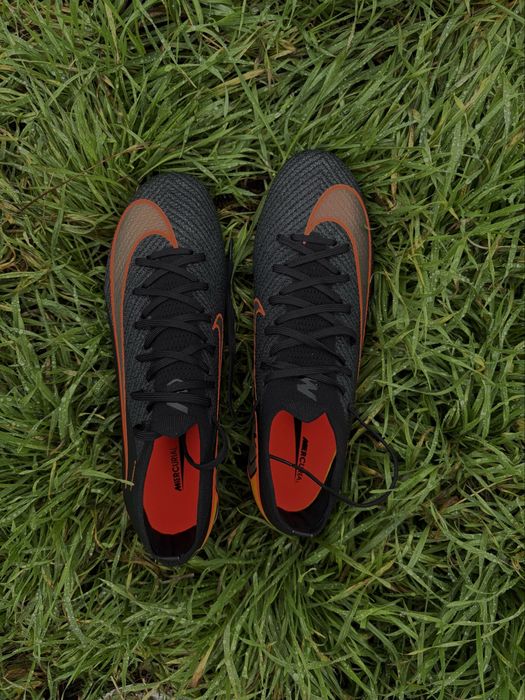 Ghete de fotbal Nike