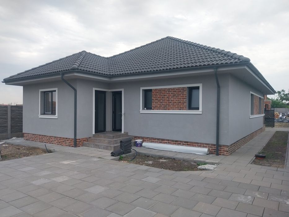 Casa  de vanzare
