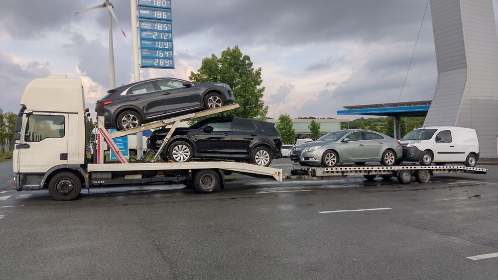 Transportor Auto - Platforma Auto - MAN TGL 8240+WIOLA 3.5t-4 Poziții