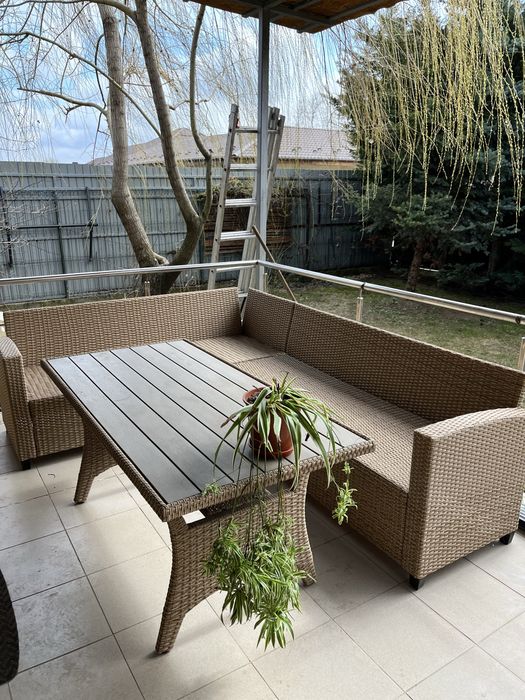 Set terasă 6 locuri (colțar + masă) JYSK AGERMOSE – stare foarte bună