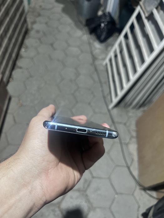 Samsung s20plus 128gb