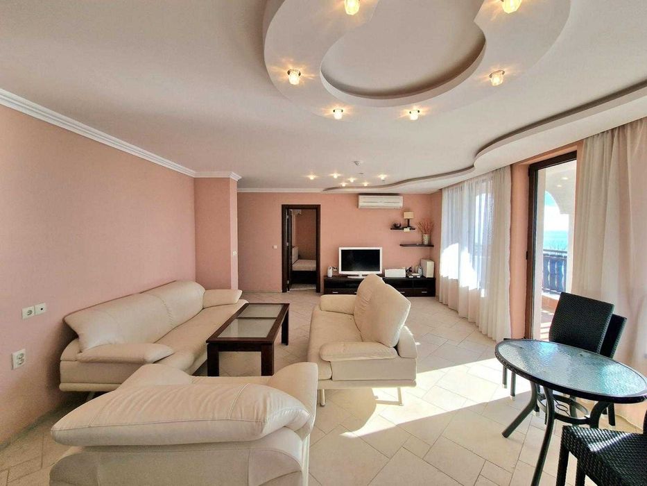Продава се Тристаен апартамент в Свети Влас - 112 кв.м за 1503 €/кв.м - Снимка #3