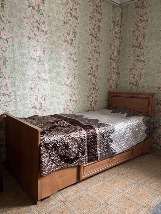 Продам кровати односпальные