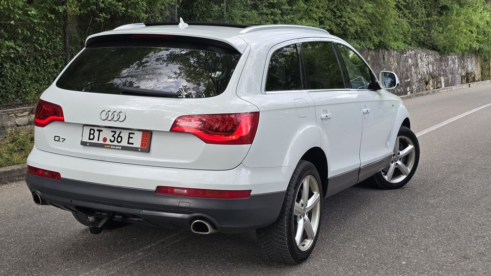 Audi Q 7 6 Locuri.