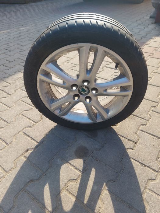 Genti+Cauciucuri 205/45 R16