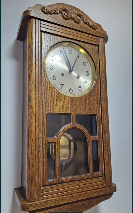 Ofertă ,ceas mecanic de vânzare, în stare foarte bună.