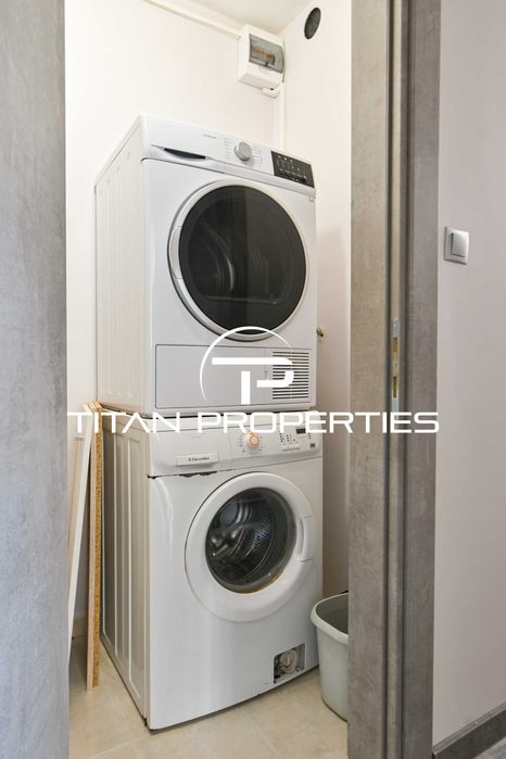 Дава се под наем Четиристаен апартамент в София, Зона Б-18 - 130 кв.м за 1300 € - Снимка #13