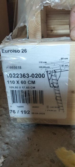 Vând scara mansarda standard lemn 110*60