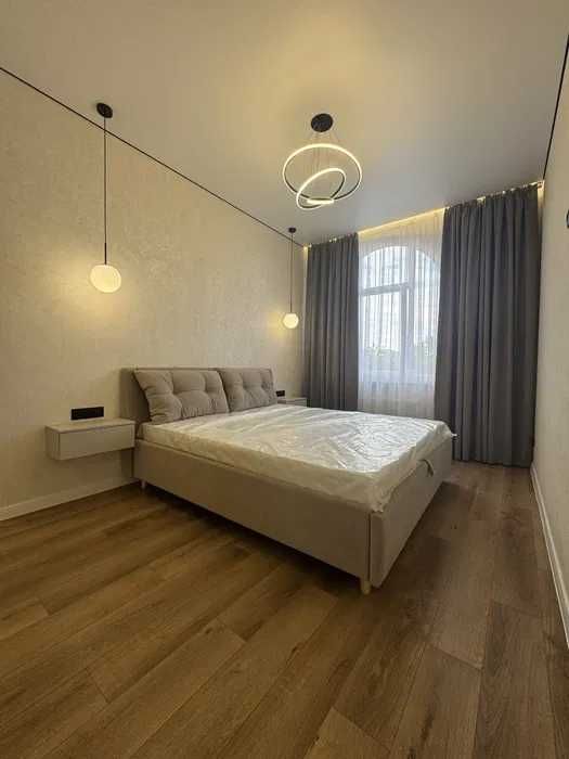 Дава се под наем Двустаен апартамент в Варна, Левски - 67 кв.м за 430 € - Снимка #1