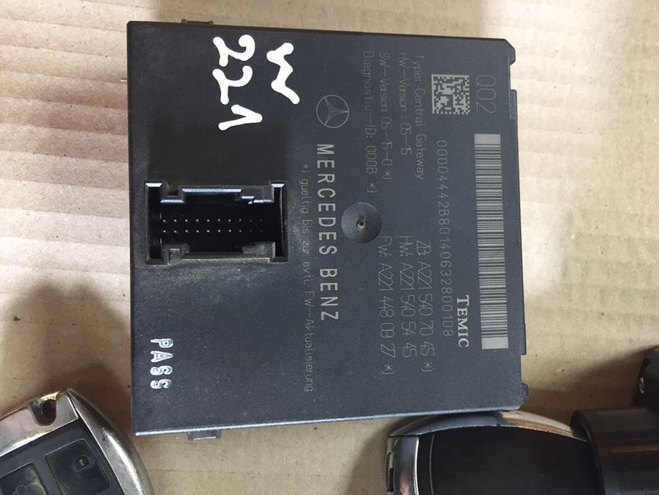 Kit Pornire Mercedes S W221 3.2 CDI pret 1500 lei