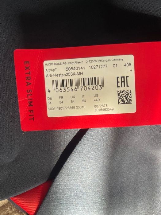 Costum Hugo mărimea 54