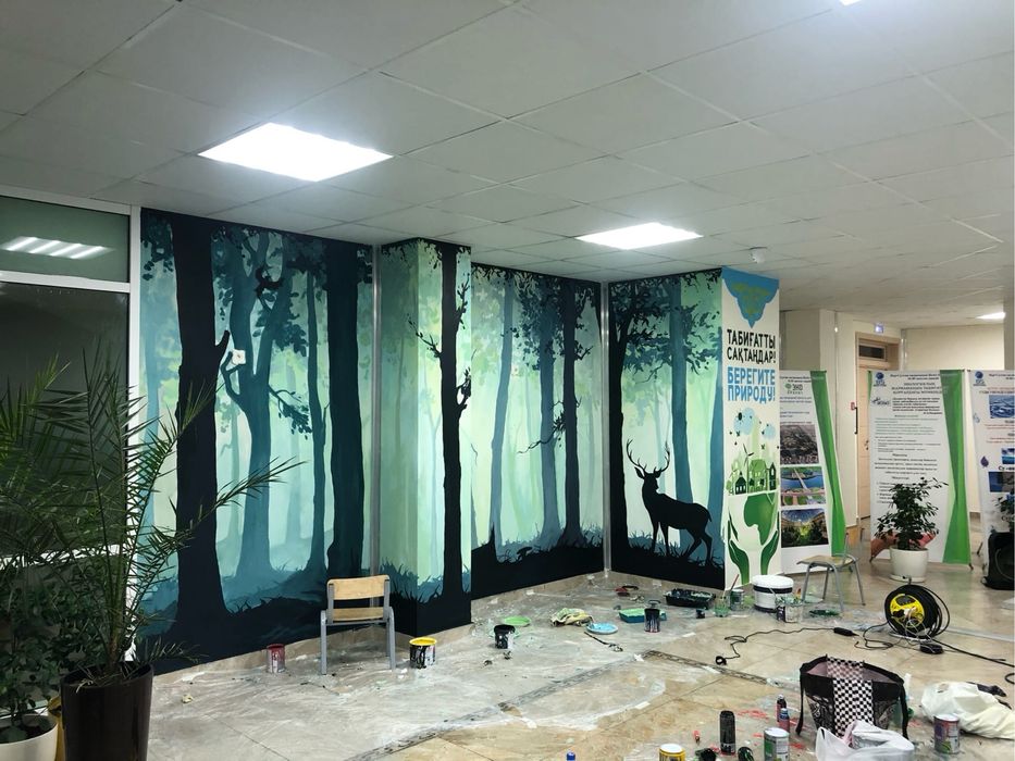 Роспись стен. Муралы. Барельеф. Граффити. Стритарт. Художник.