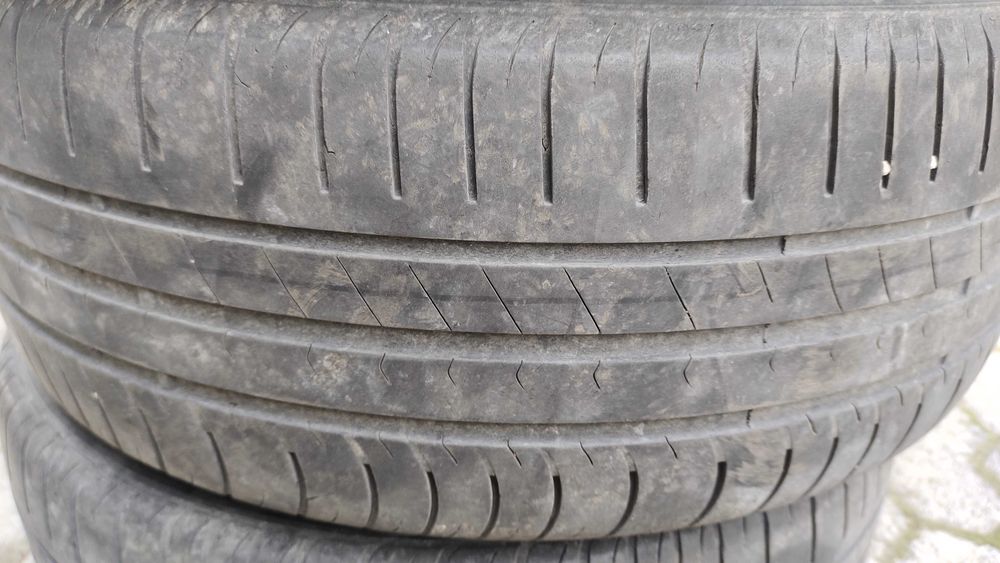 Покрышки летние  16 размер 195 55 б/у