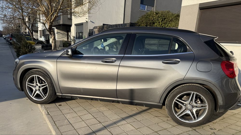 Mercedes-Benz GLA 200d 4MATIC  2017
