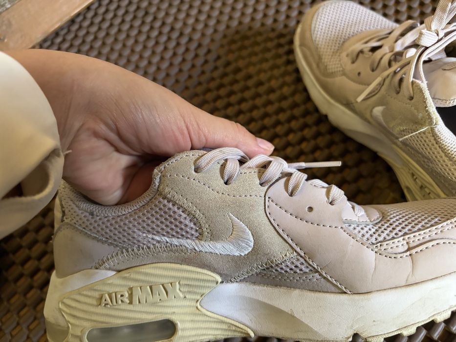 Продам женские оригинал air Max 37 размер