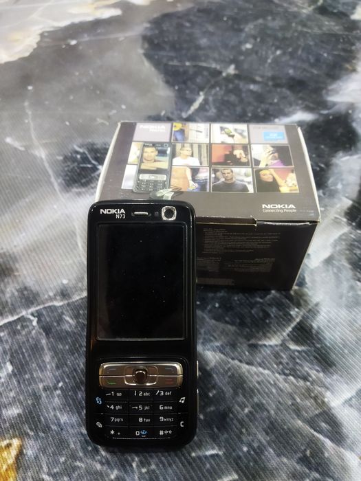 Телефон "Nokia N73"