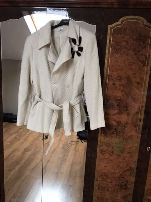 Palton scurt din lana