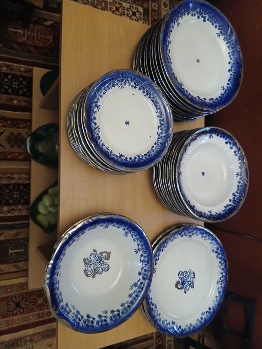 Seriviciu de masa cobalt 12 persoane