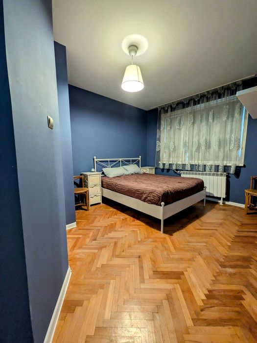 Тристаен апартамент жк.Изток