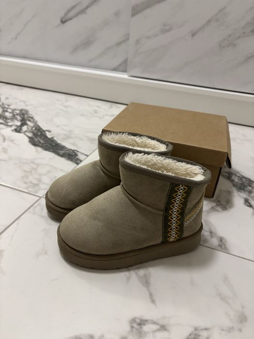 Боти с топла подплата