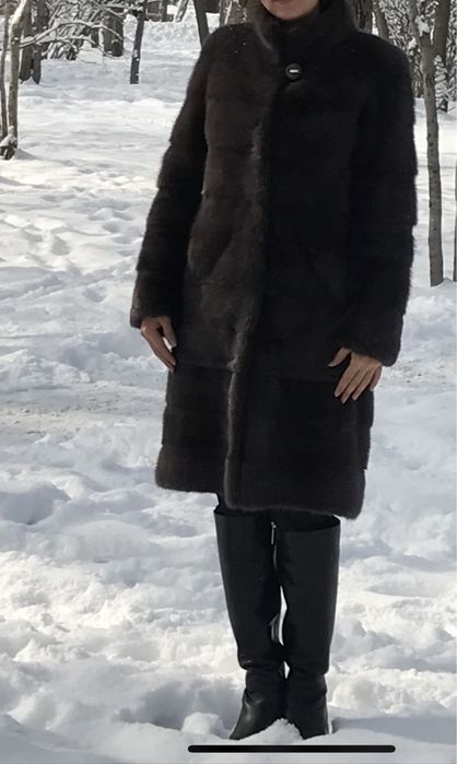Шуба зимняя продам