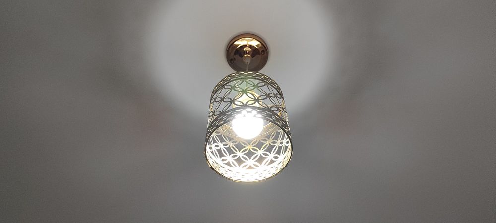 Люстра продается