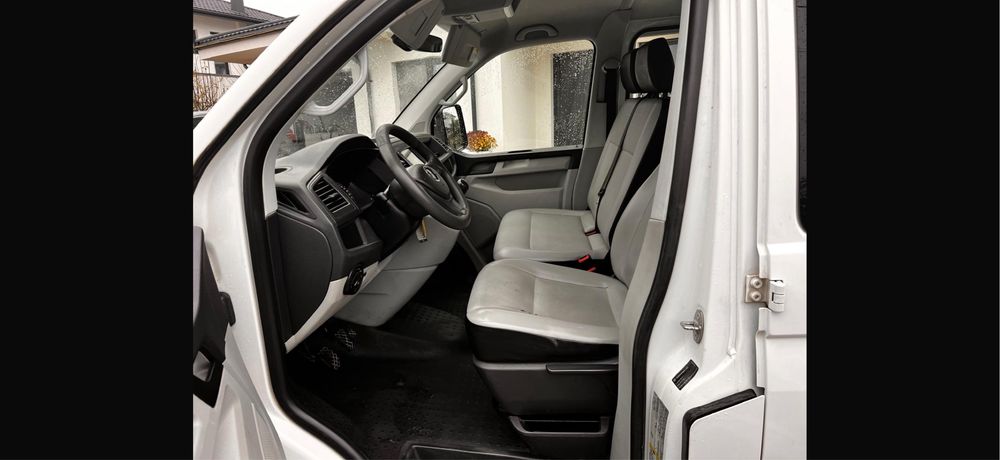 VW Doka 2017 2.0 150 Cp E5 Geamuri + Oglinzi electrice Km reali 285 mi