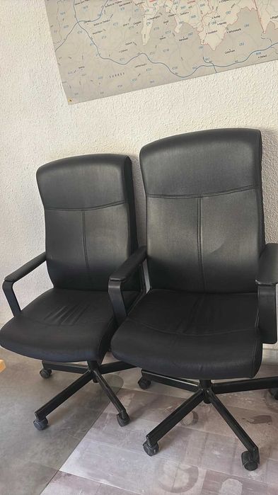 5 броя офис столове IKEA MILLBERGET (черна изкуствена кожа)