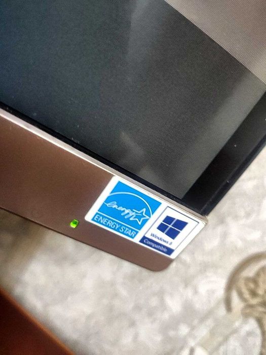 AOC D2769V 27 IPS монитор с встроенной аудиосистемой