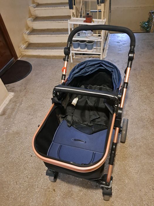 Vand carut  bebe landou